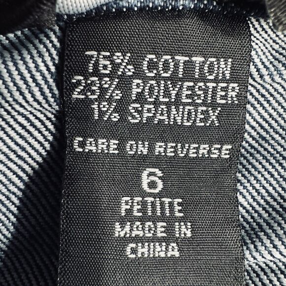 New York & Company Low Rise Blue Boot Cut Jeans, 6 Petite - Picture 5 of 8